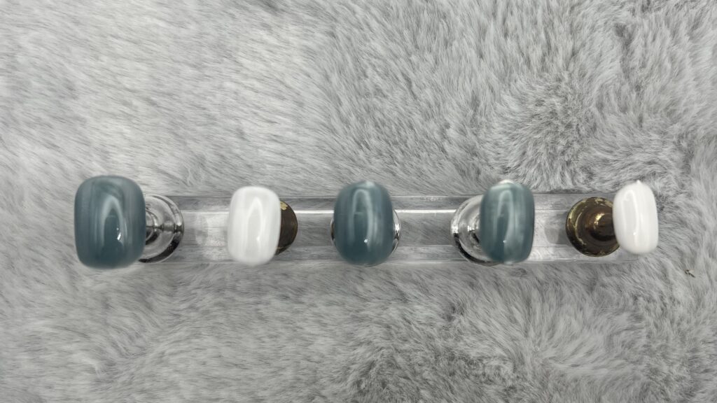ダイソーのBlue Grayのみを4度塗りした時の写真