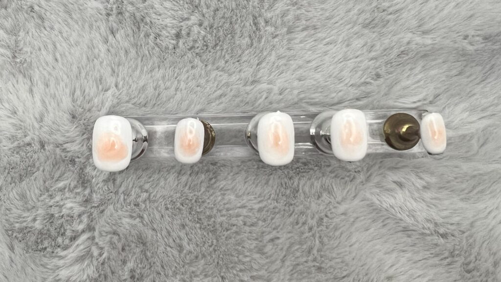 キャンドゥのMilk Coralを二度塗った時